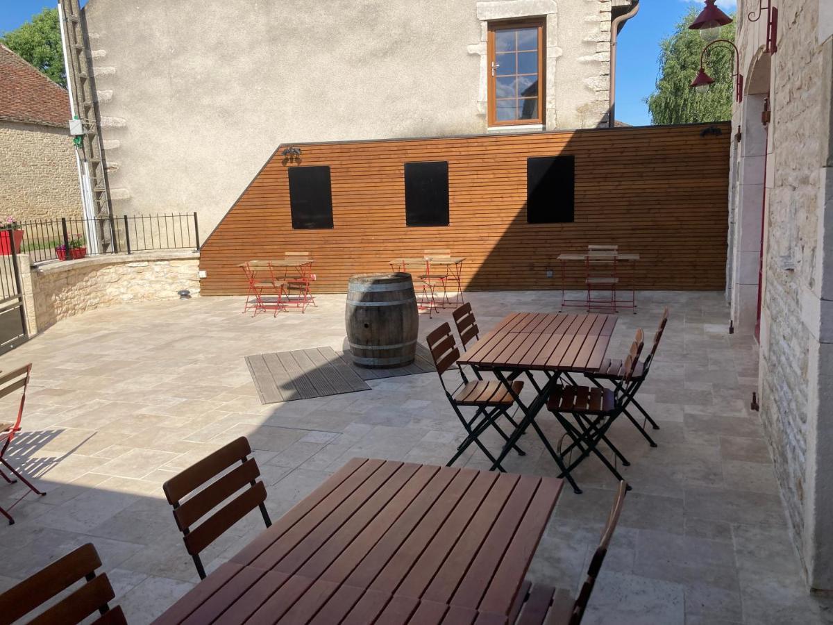 Hotel L'Aubergiste Corcelles-les-Arts Exterior foto